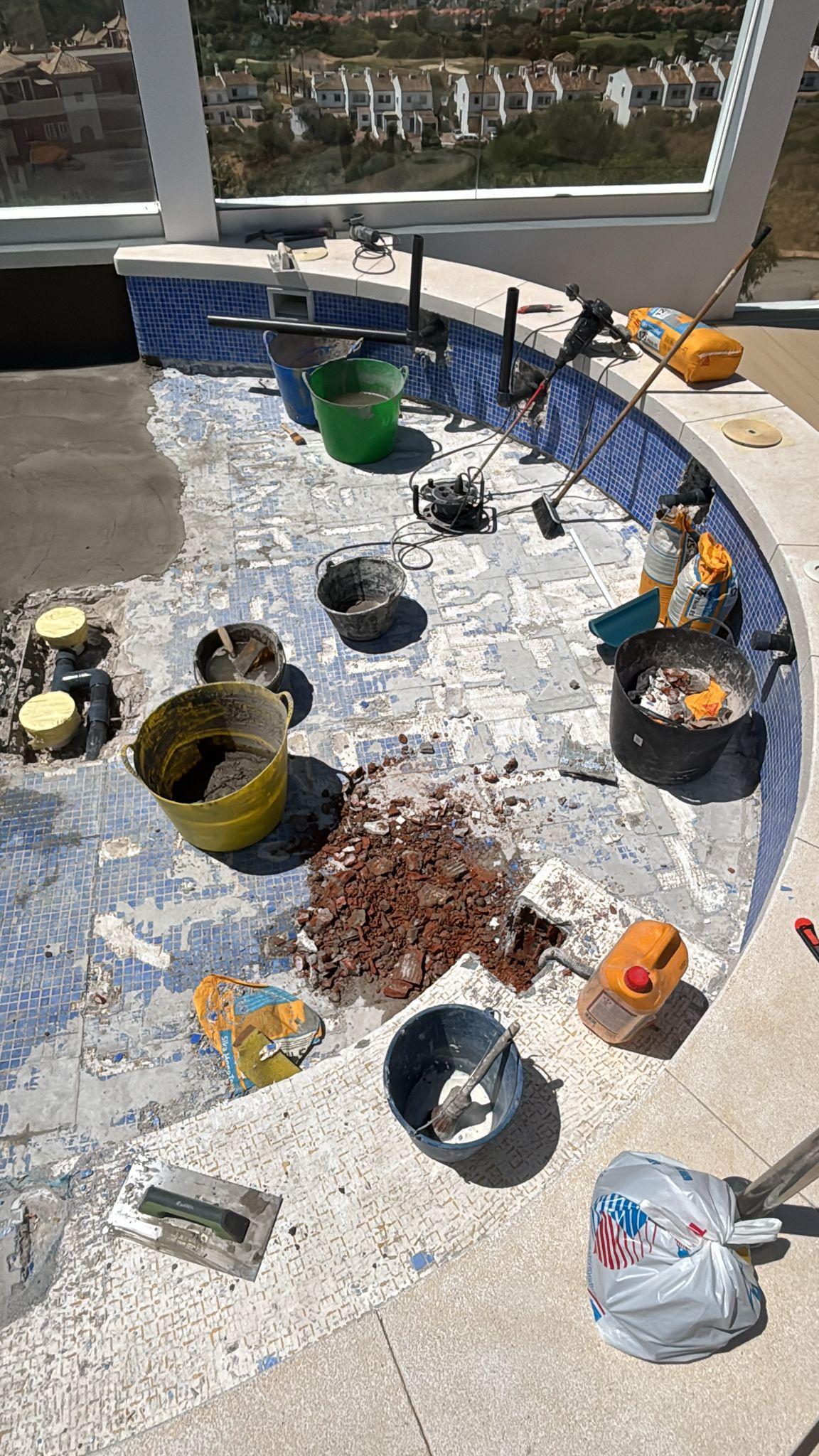 Piscina Puerto de la Duquesa 2